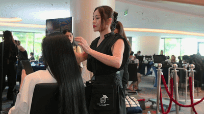Đằng sau ánh đèn sân khấu Chung khảo Hoa hậu Việt Nam