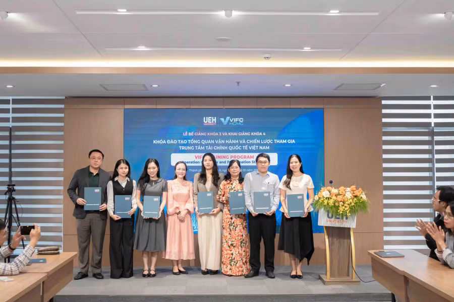 Đại học bắt tay doanh nghiệp: từ giảng đường đến bài toán thực tiễn