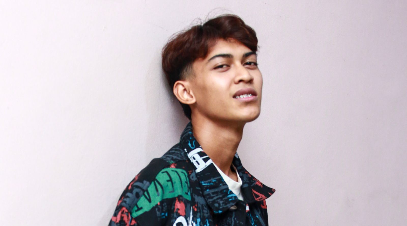 Bagaimana Bimbingan Ibu Membentuk Suara dan Jiwa Penyanyi Muda