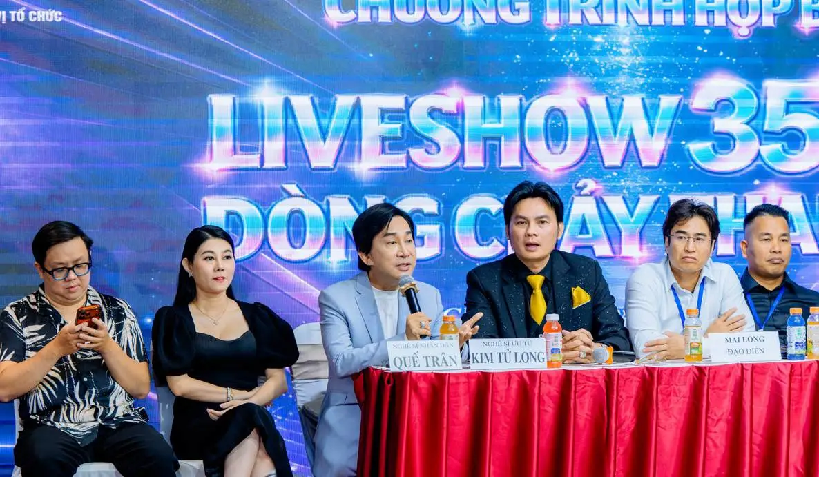 Kim Tiểu Long: Từ lính cờ đến NSƯT với liveshow 35 năm