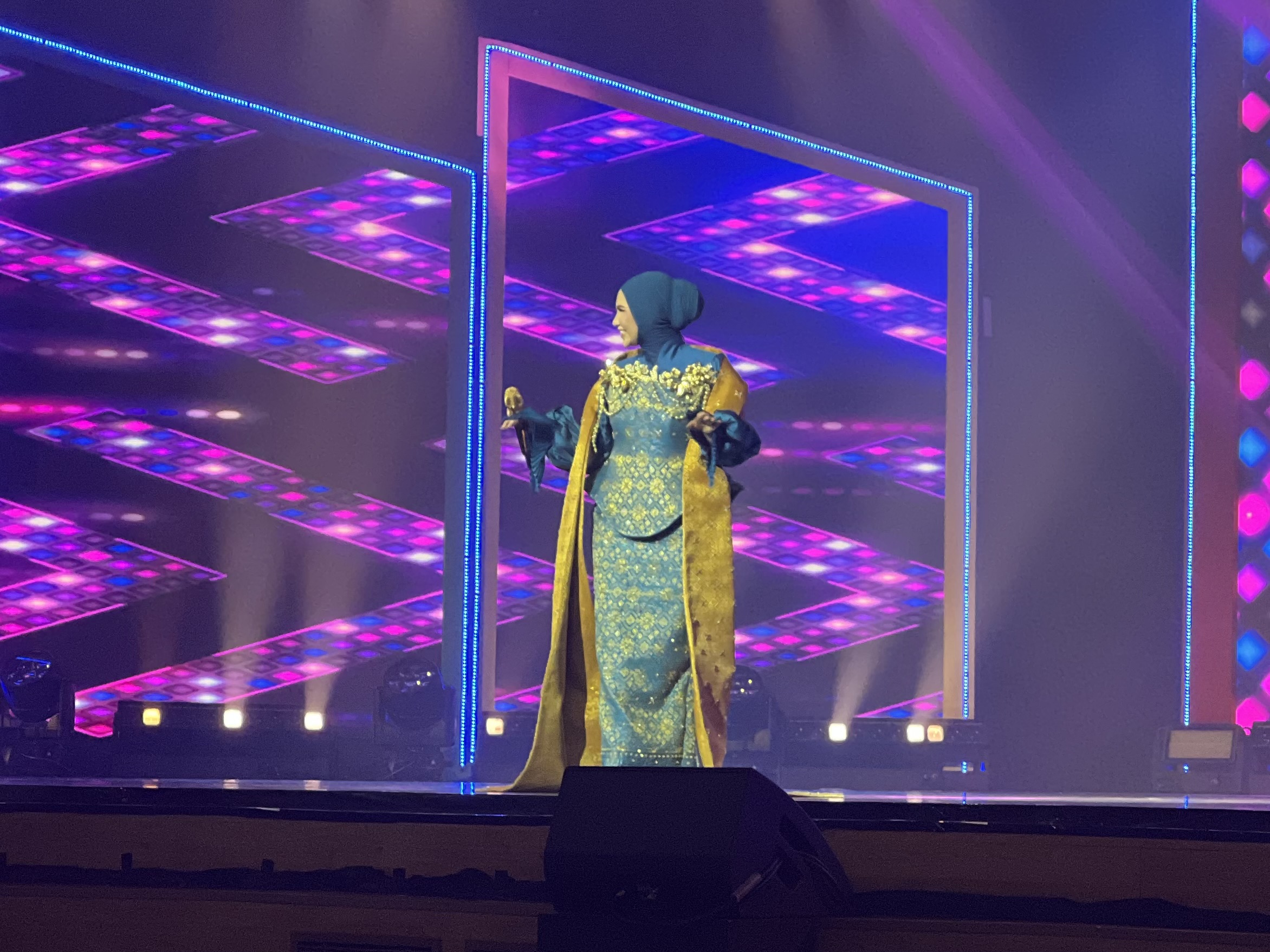 Dua Juara Nyanyian Baharu dan Rahsia Teknik Vokal Mereka