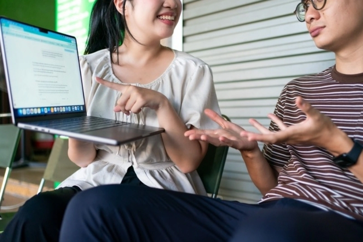 Những công việc văn phòng nào sắp bị AI thay thế nhất?