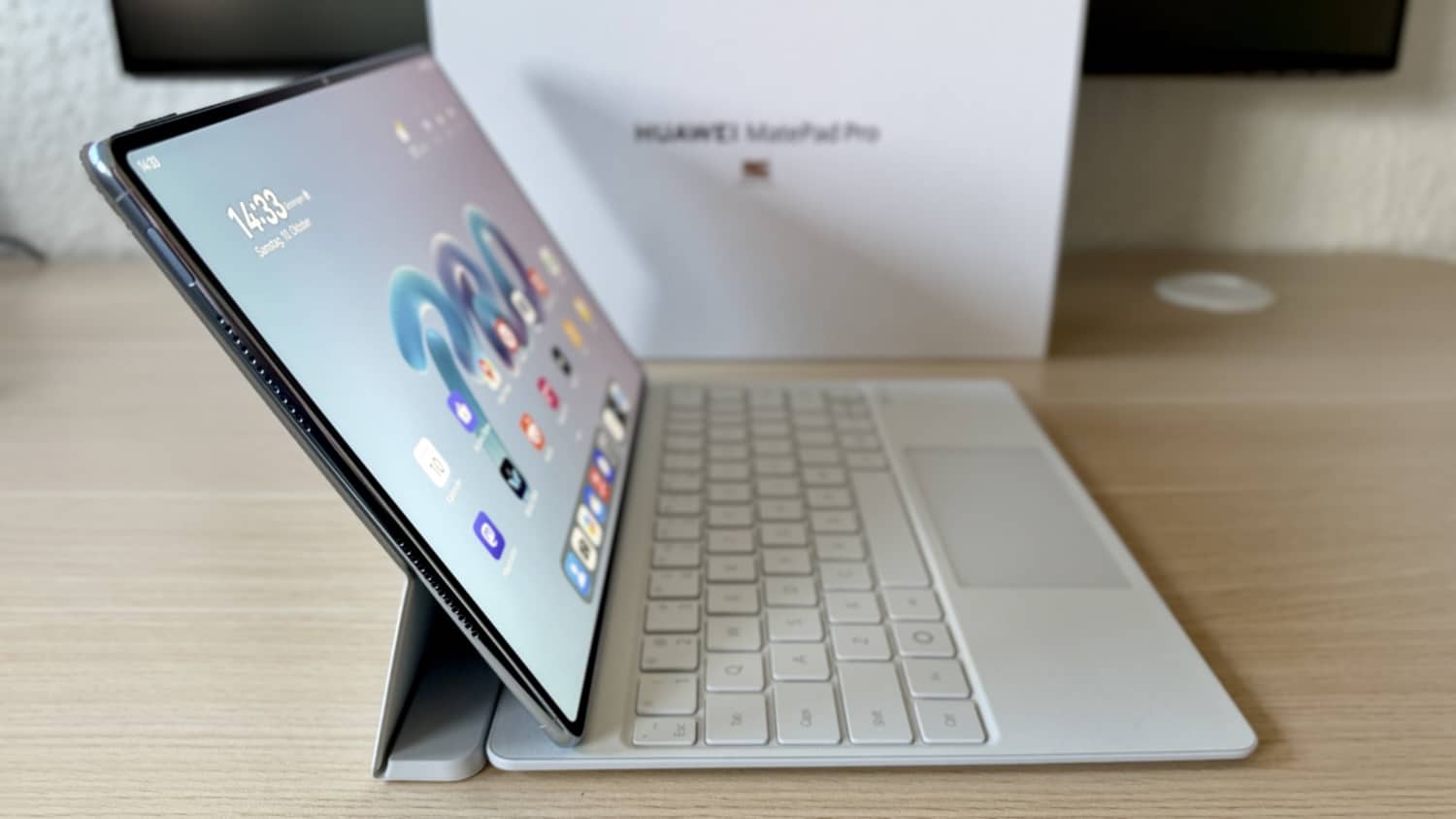 Huawei MatePad Pro 12 OLED: PaperMatte có đủ thay iPad Pro cho dân thiết kế?