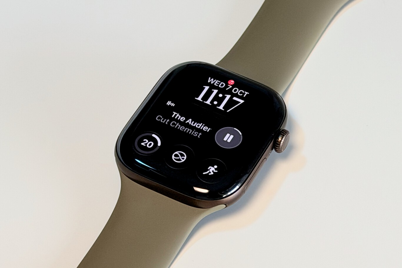 Apple Watch Series 12 và Ultra 4: cảm biến tim mạch mới đổi cuộc chơi đến đâu?