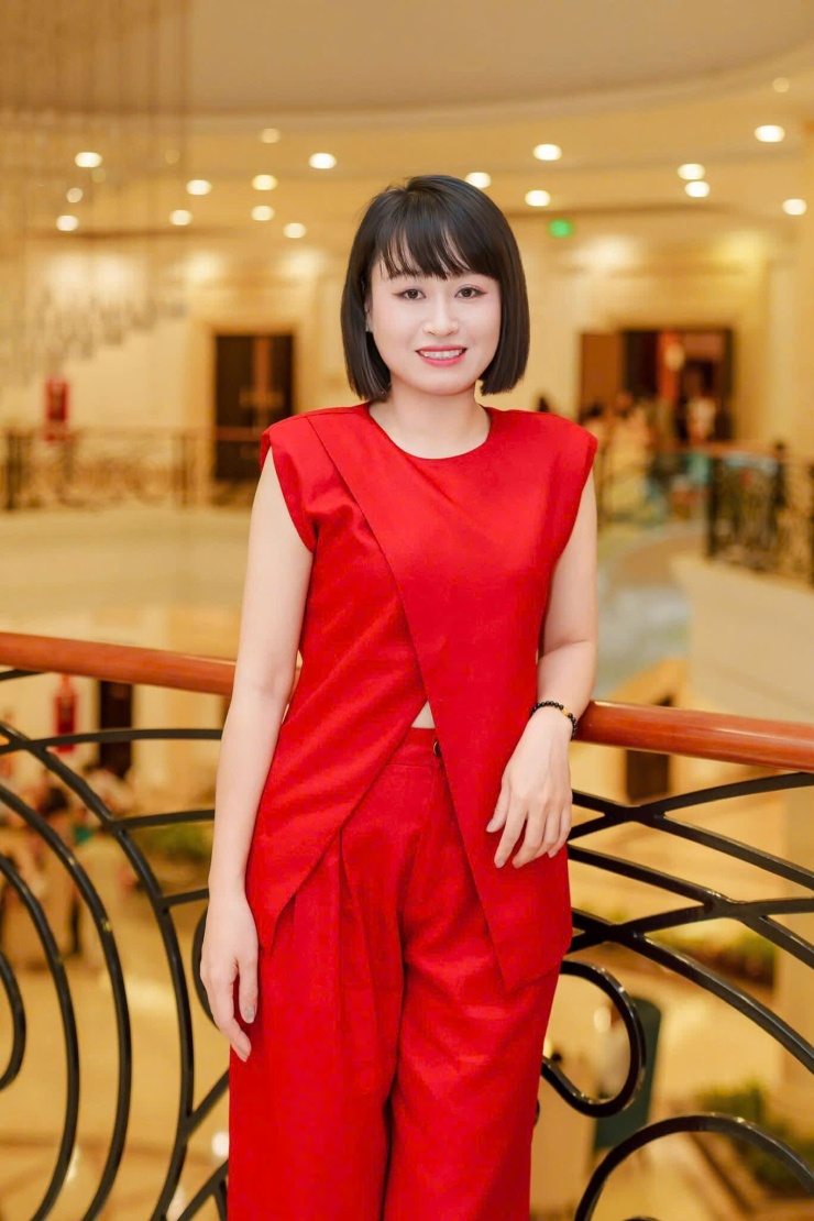 Mâm cơm gia đình Hà Nội: Khi bàn ăn trở thành câu chuyện tình thân