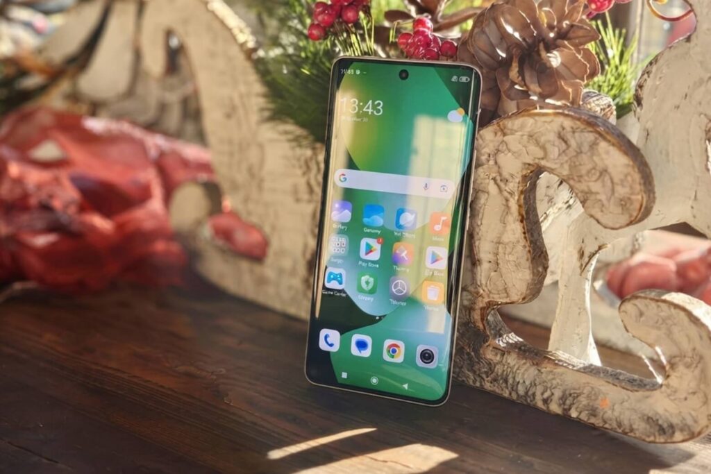 Redmi Note 15 đối đầu Redmi Note 14 Pro và Tecno Pova 7