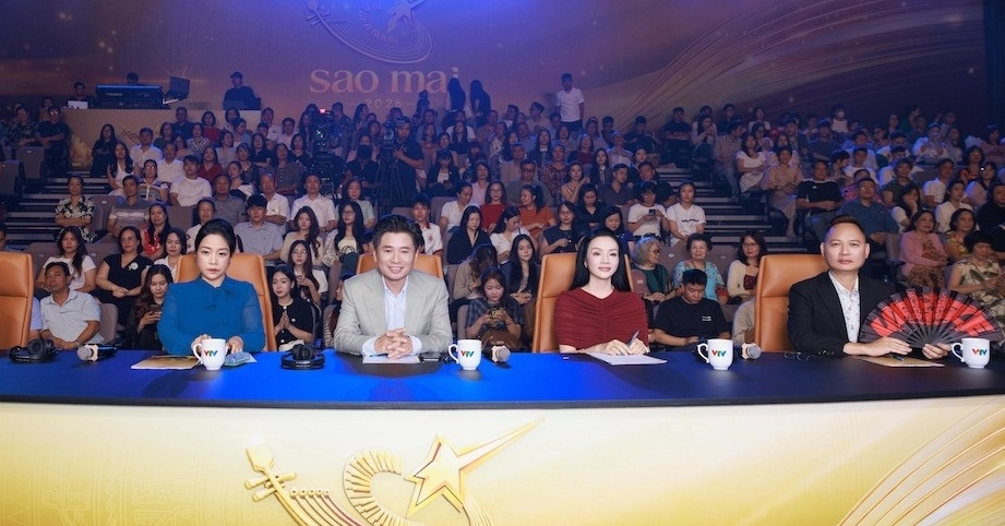 Liveshow 2 Sao Mai: Khi giám khảo bất đồng làm nóng sân khấu