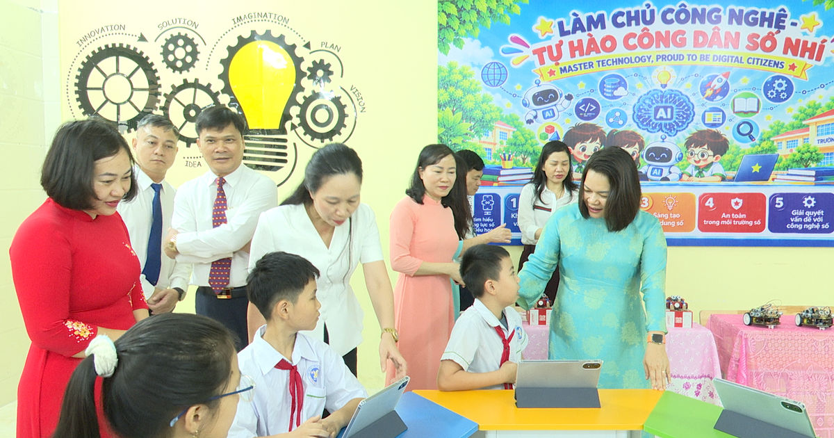 Hơn 600 học sinh tham gia Ngày hội STEM và AI tại Phù Liễn