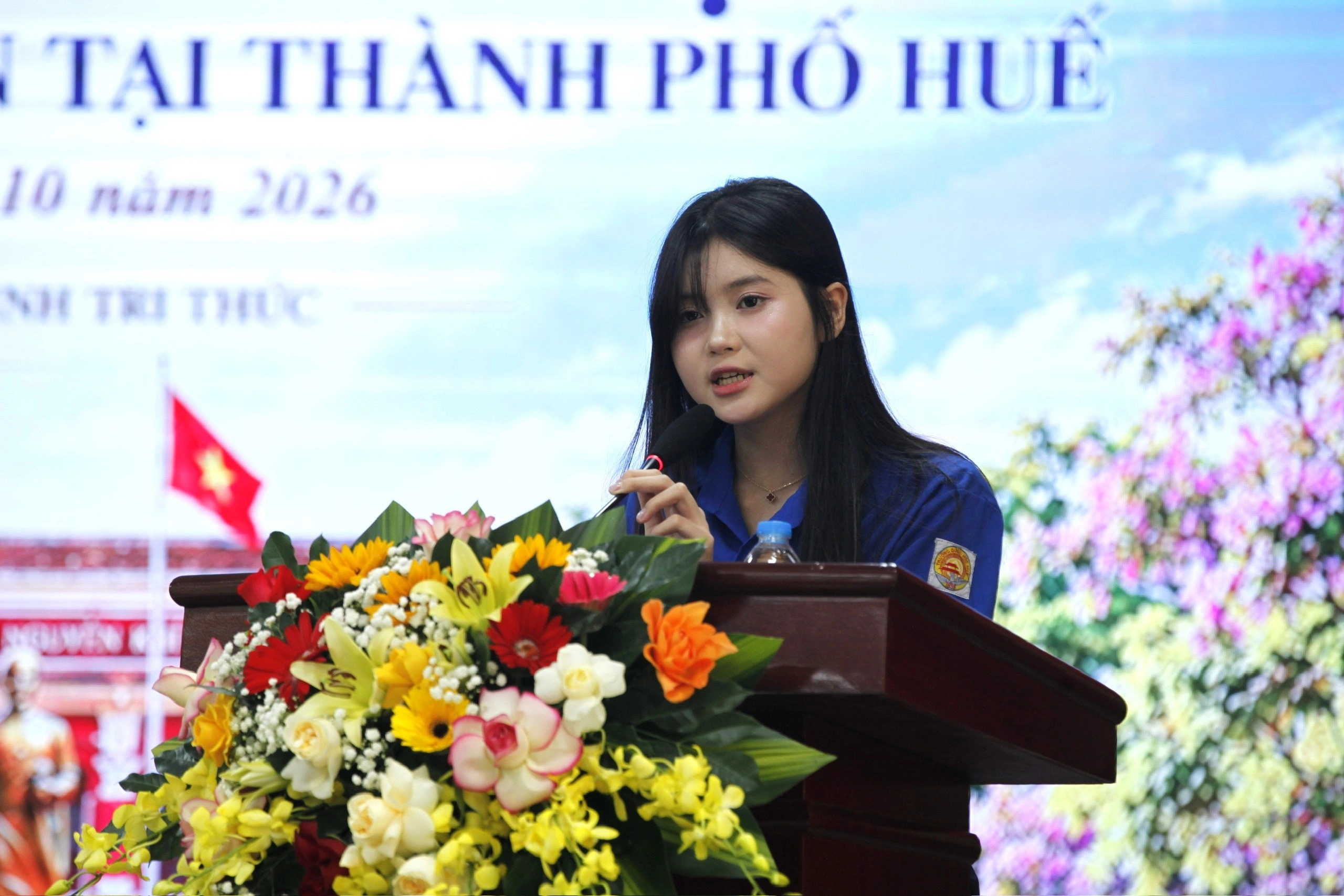 Sách nói và thư viện số mở rộng không gian đọc cho học sinh Huế