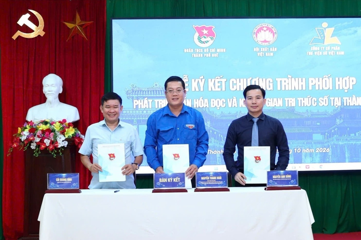 Sách nói và thư viện số mở rộng không gian đọc cho học sinh Huế