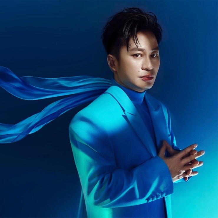 Tùng Dương kỷ niệm 25 năm với live-concert hoành tráng tại Mỹ Đình