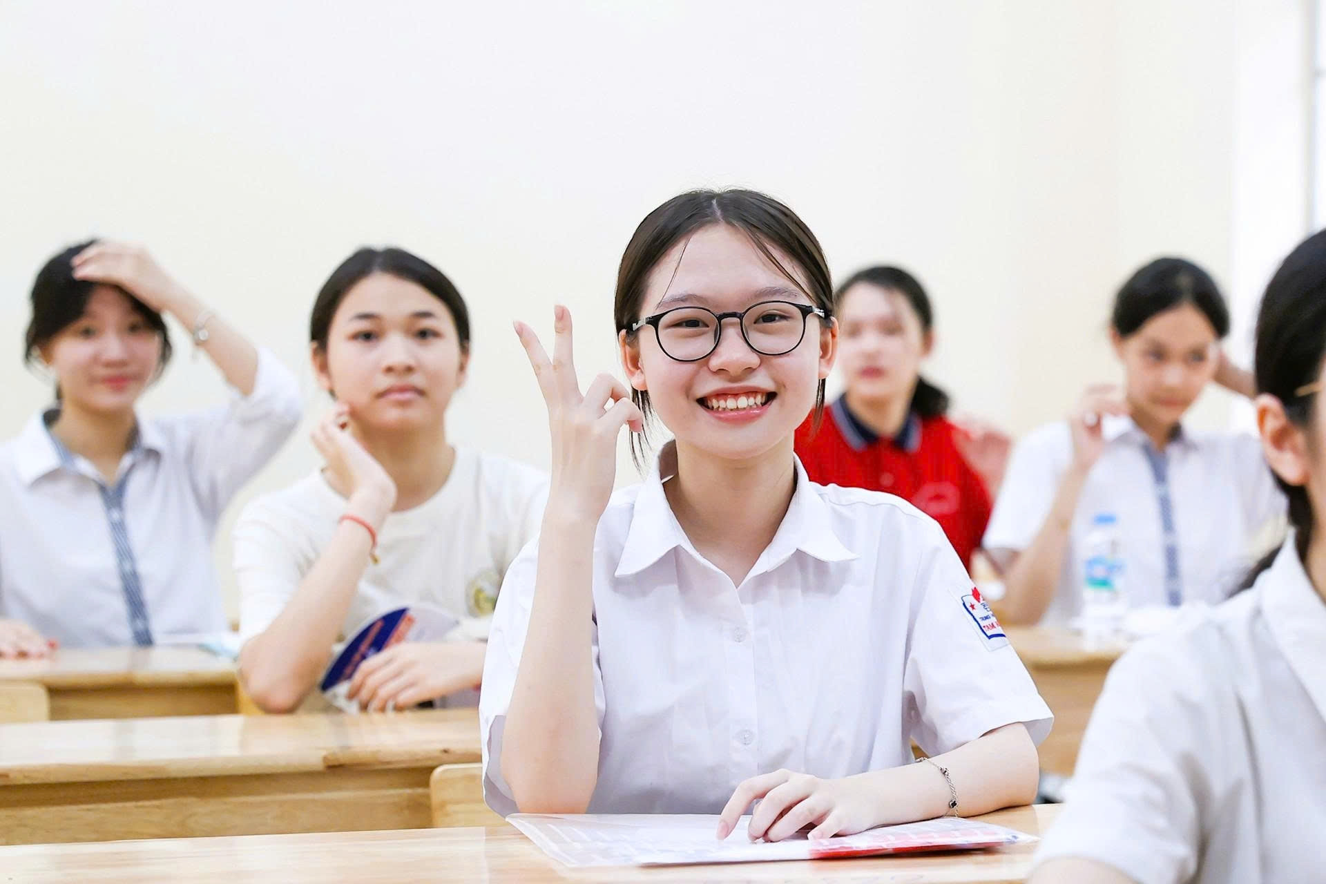 Học sinh trượt lớp 10 công lập: vẫn có chỗ học và cơ hội