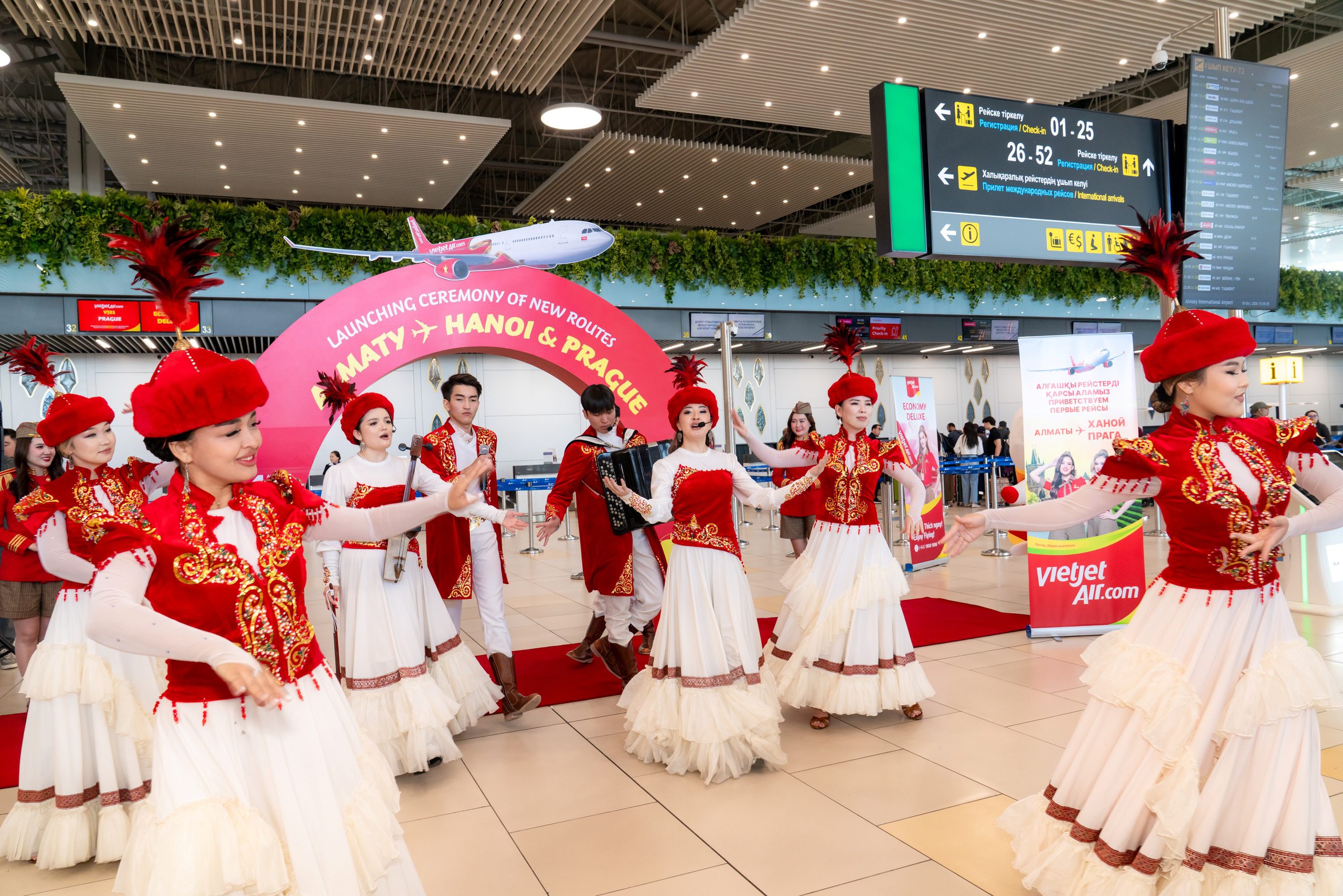 Vietjet vượt khỏi châu Á – Thái Bình Dương: bước ngoặt sang châu Âu và Trung Á