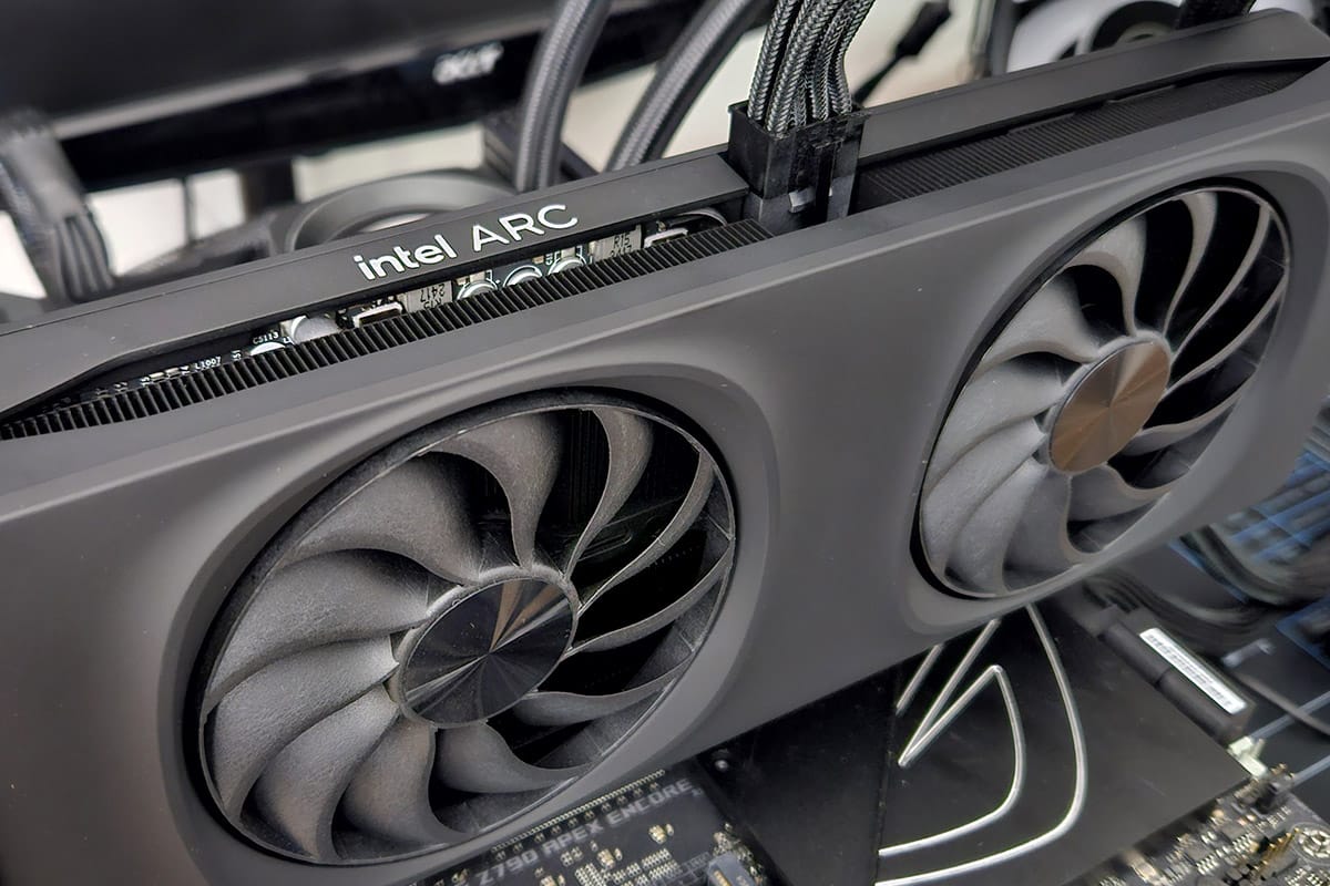 Trình điều khiển Nvidia GeForce 617.42 và cuộc đua tối ưu hóa Modern Warfare 4