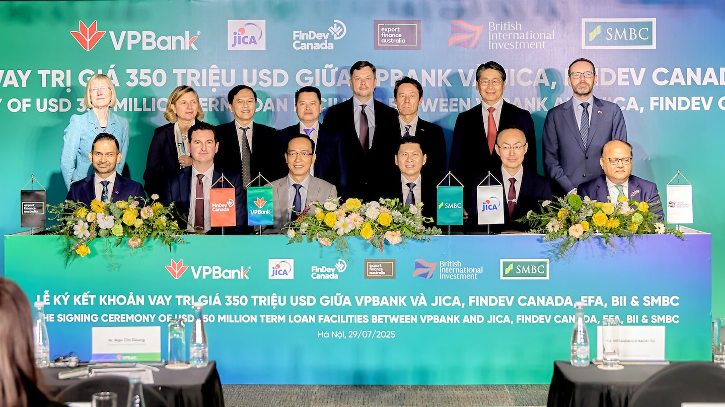 1,6 tỷ USD vốn khí hậu: cú hích cho ngân hàng và năng lượng xanh Việt Nam