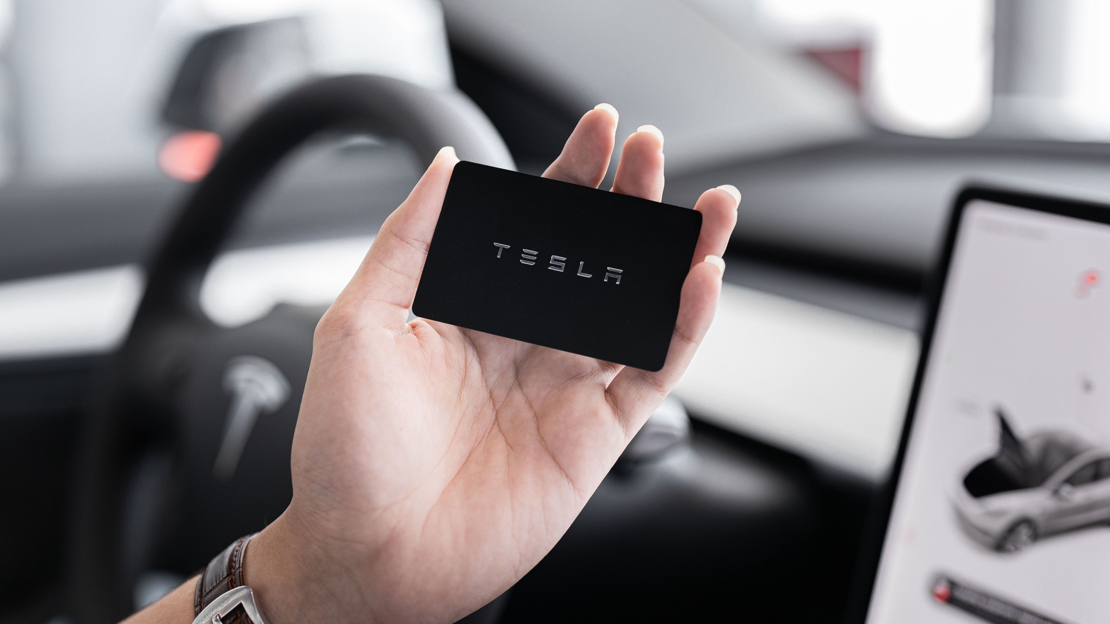 Tesla chính thức vào Việt Nam: cuộc chơi hớt váng hay cú hích cho xe điện cao cấp?