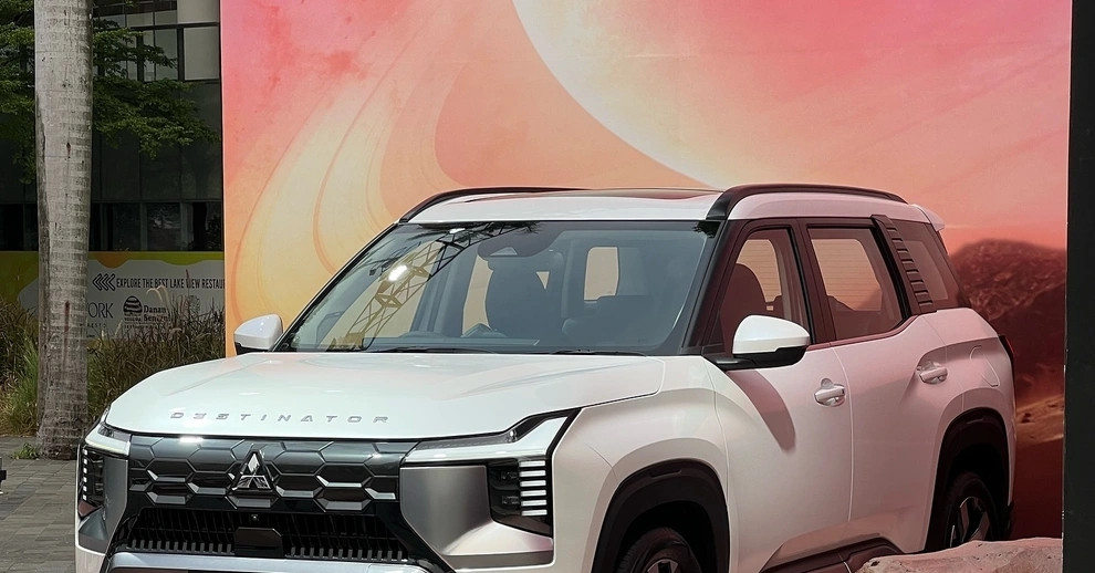 Toyota Yaris Cross dẫn đầu cuộc đua xe động cơ đốt