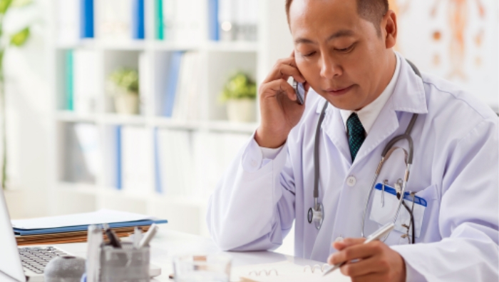 AI trong y tế không thể thay thế bác sĩ
