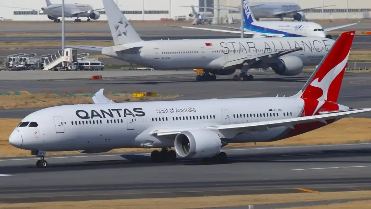 Qantas và khủng hoảng rệp giường trên Boeing 787 đường dài