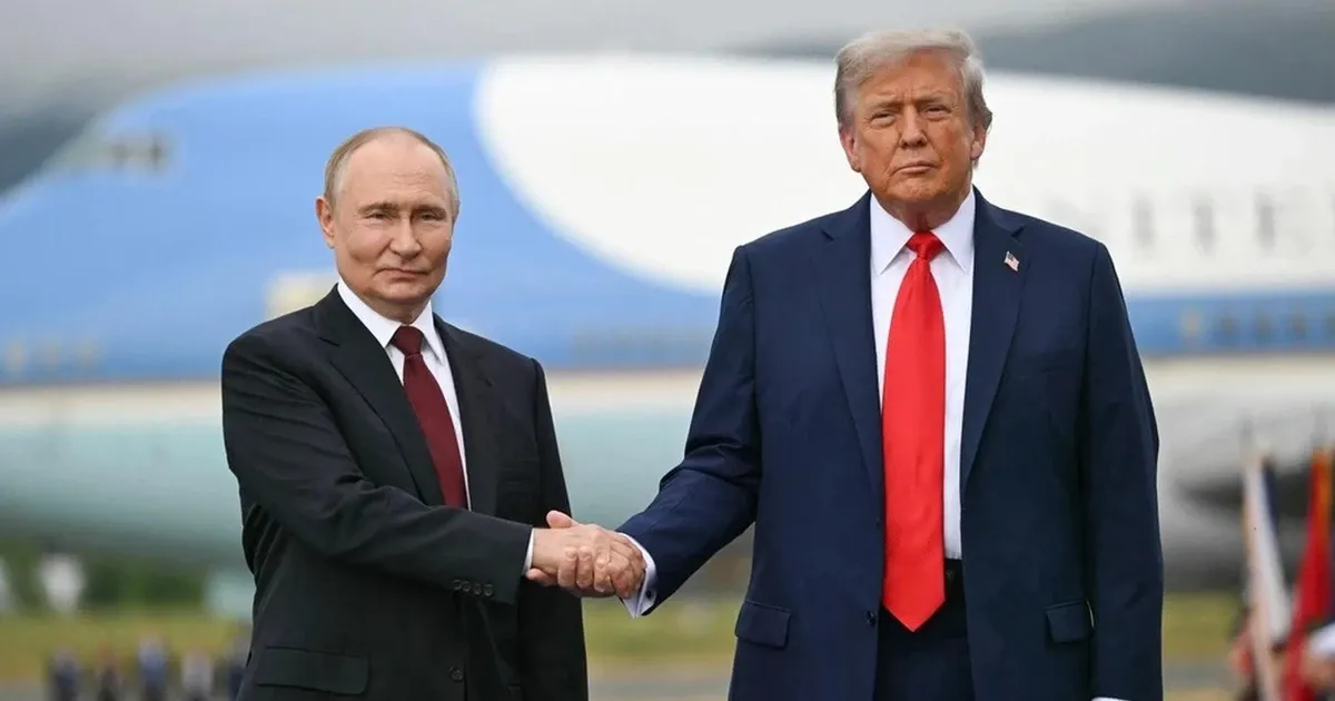 Thỏa thuận dầu Nga của Trump: Bước ngoặt đầy rủi ro