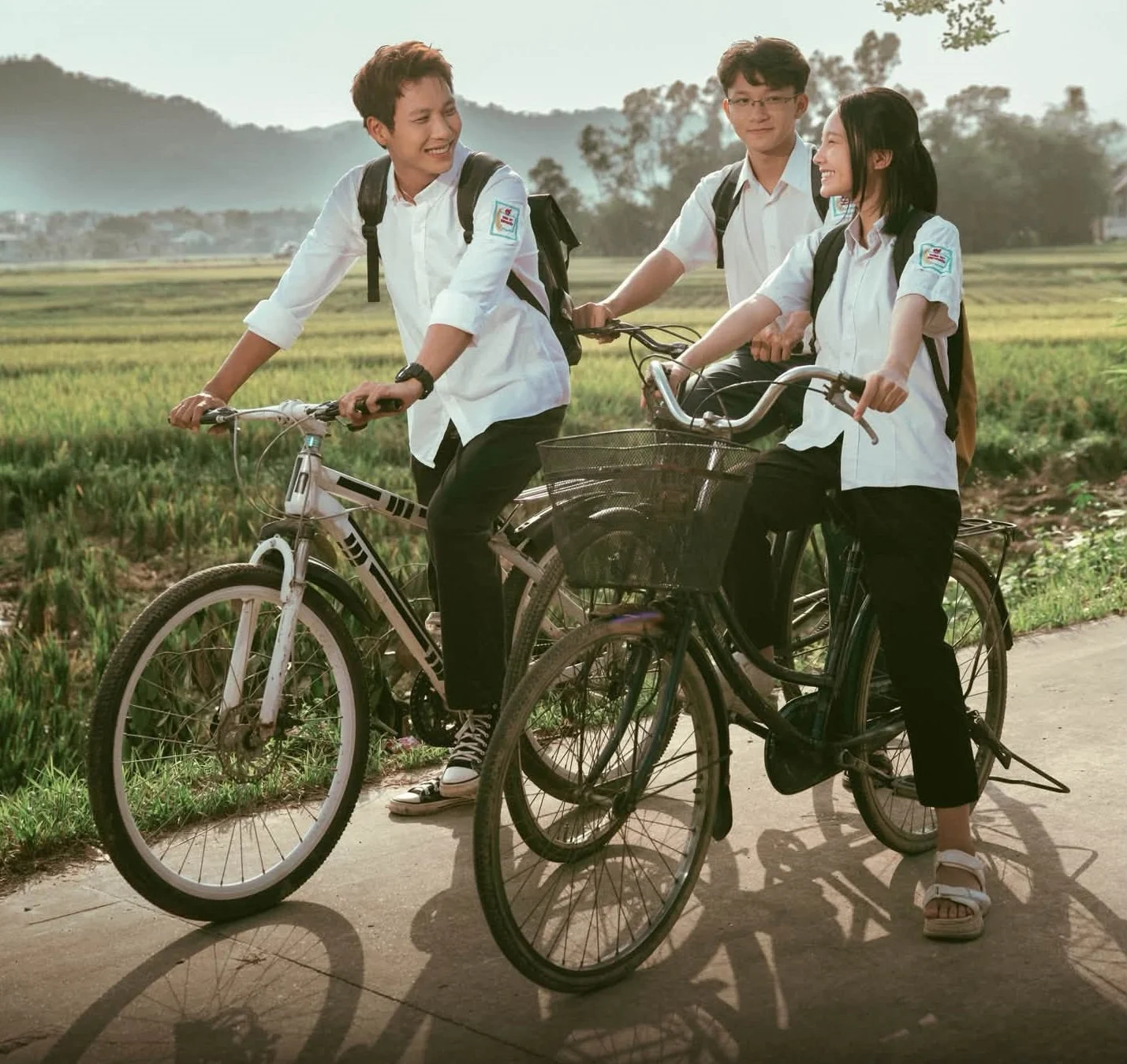 Duy Hưng – Huyền Lizzie và chuyện tái hôn đầy sóng gió trong The House Without a Roof