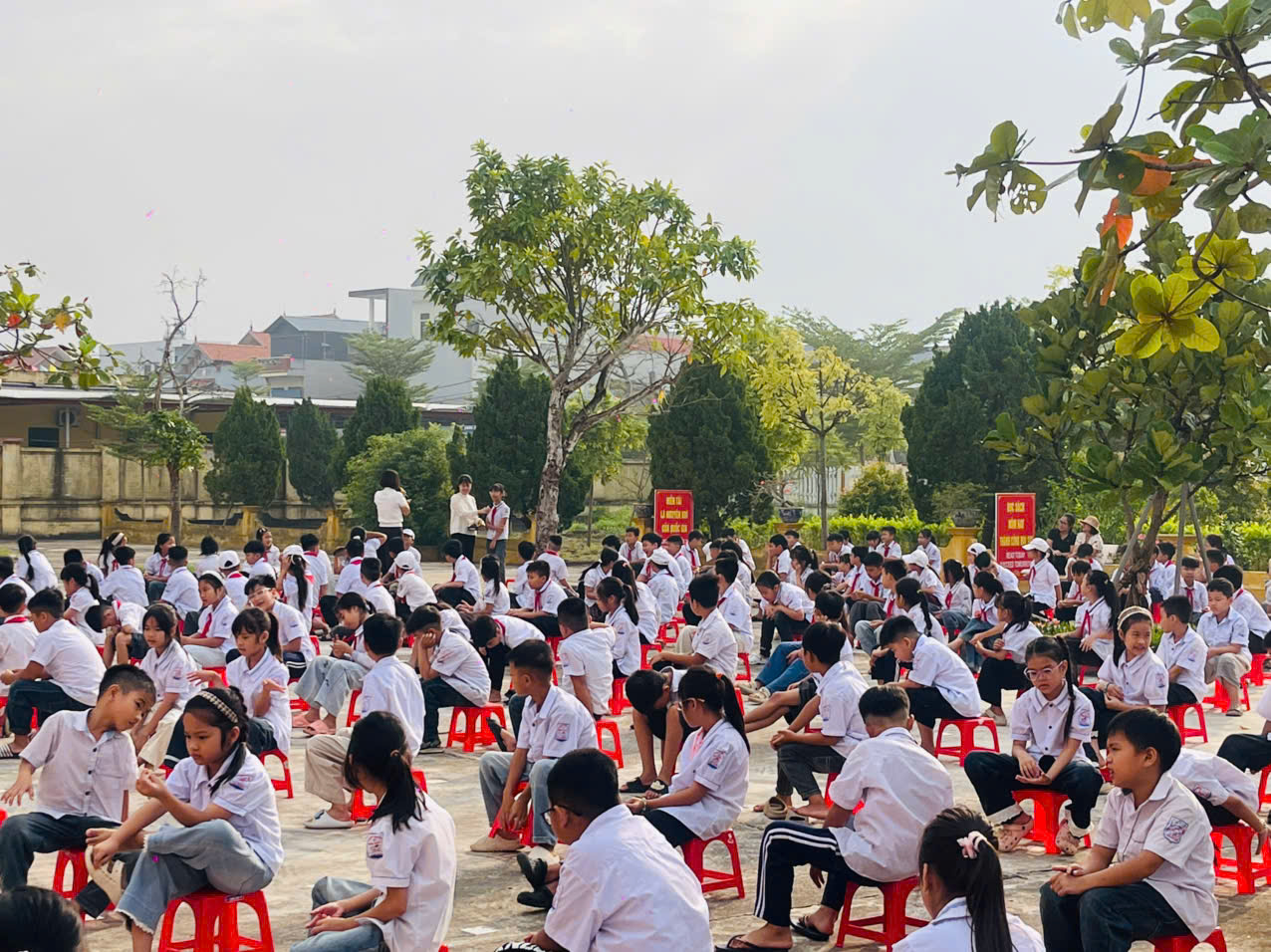 Từ thí điểm đến triển khai rộng: tiếng Anh thành ngôn ngữ thứ hai ở trường phổ thông
