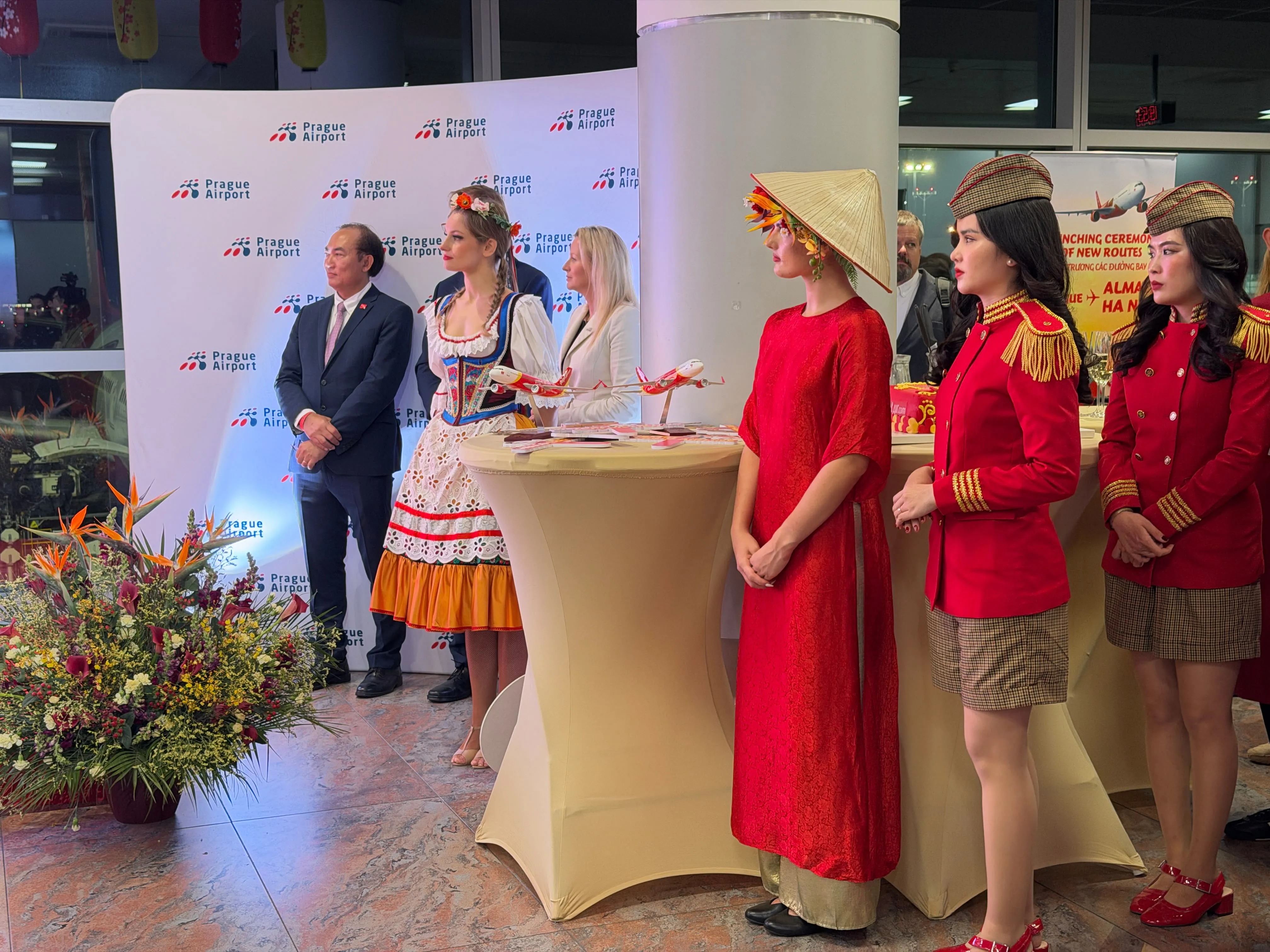 Vietjet mở đường bay Praha Hà Nội: cơ hội vàng cho du lịch châu Âu