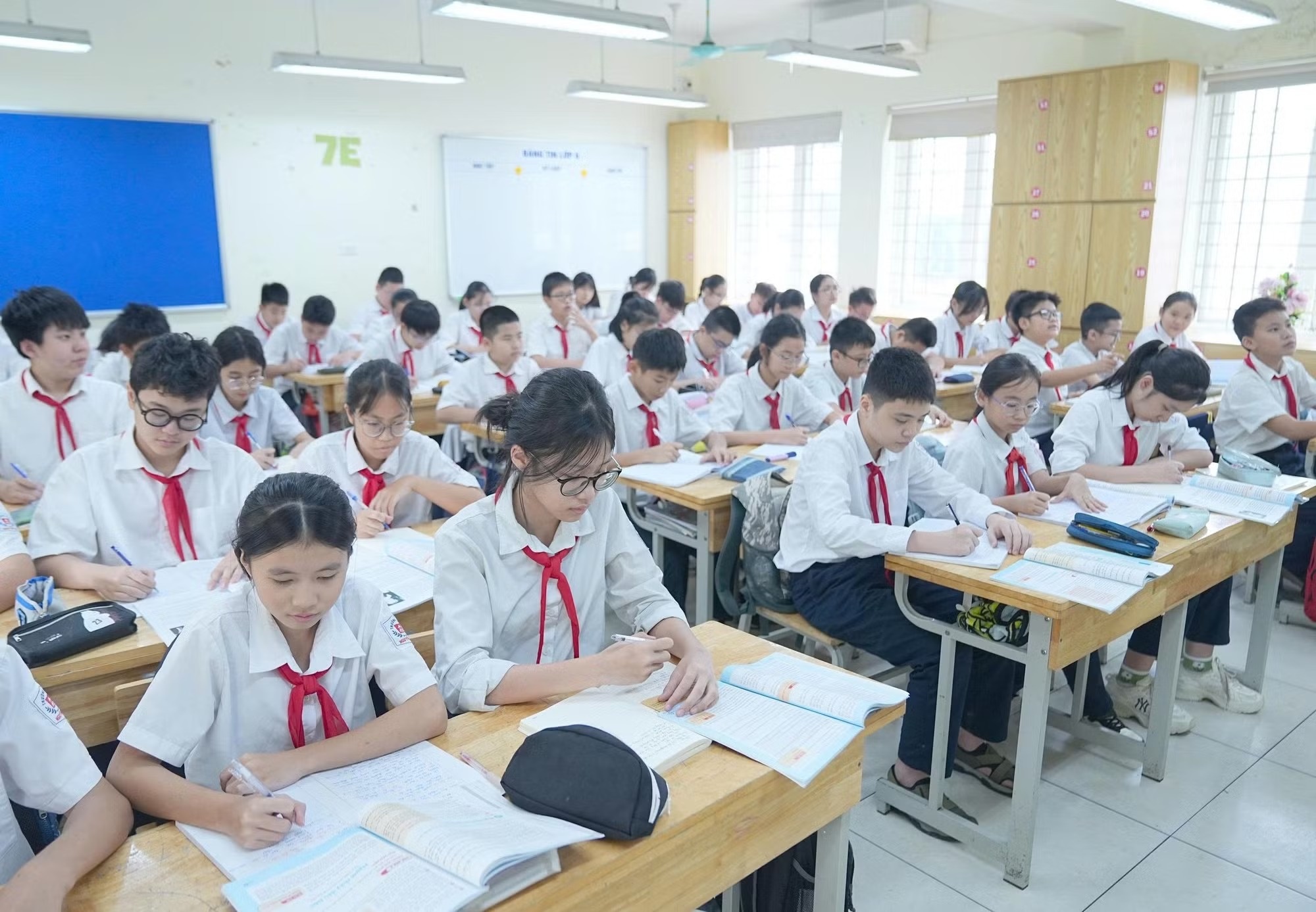 Quỹ phụ huynh bị cấm: Tiền đã thu và đường đi mới cho cha mẹ học sinh