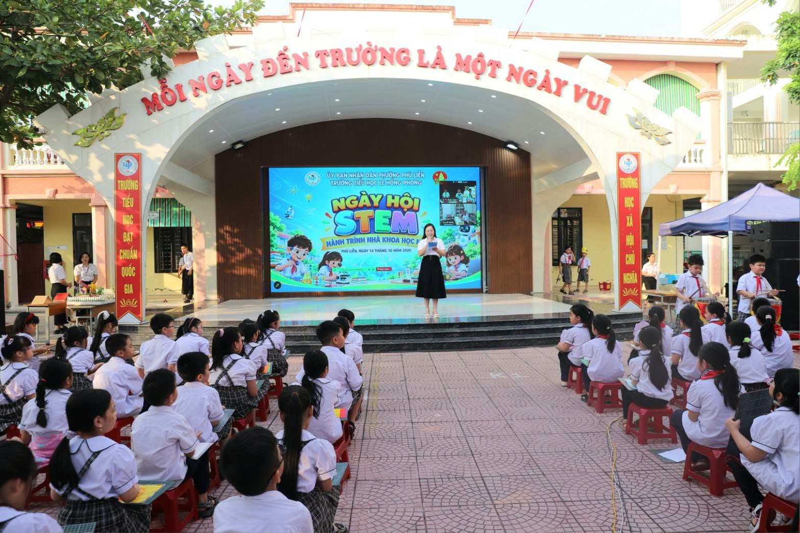 Ngày hội STEM: Khi lớp học mở rộng thành phòng thí nghiệm sống
