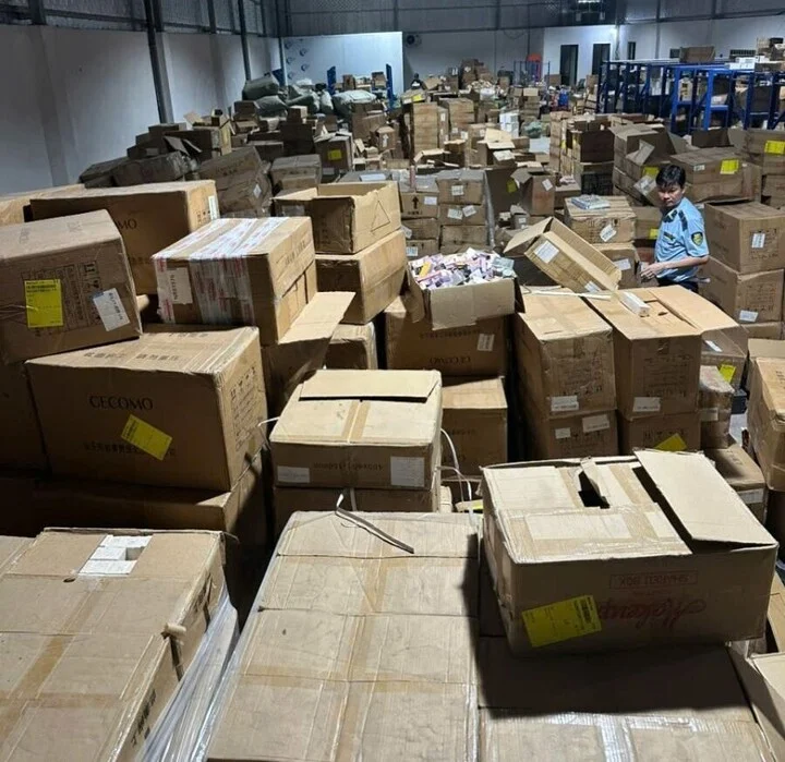 Hàng trăm nghìn mỹ phẩm giả: Đừng để làn da trả giá