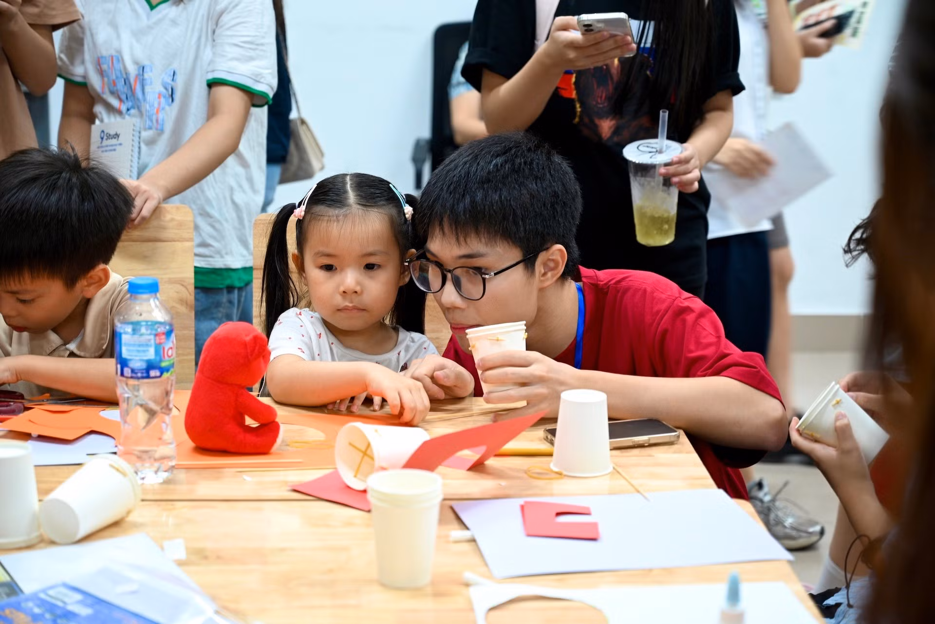 Science Tornado: Hàng nghìn học sinh truy tìm vết tích khoa học