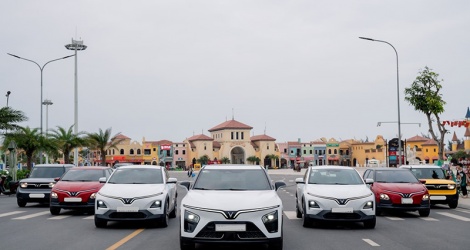Chọn xe VinFast cho cả gia đình: Từ bố mẹ đến trẻ nhỏ