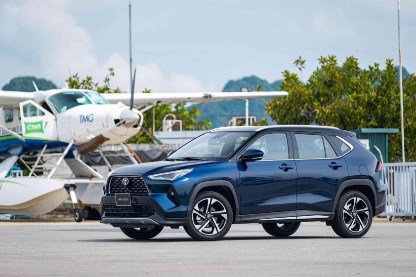 Toyota Yaris Cross dẫn đầu, xe Nhật áp đảo top 10 ô tô xăng dầu bán chạy