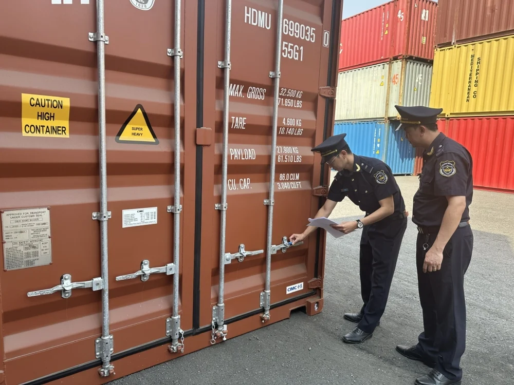 Hàng trăm nghìn mỹ phẩm giả: Đừng để làn da trả giá