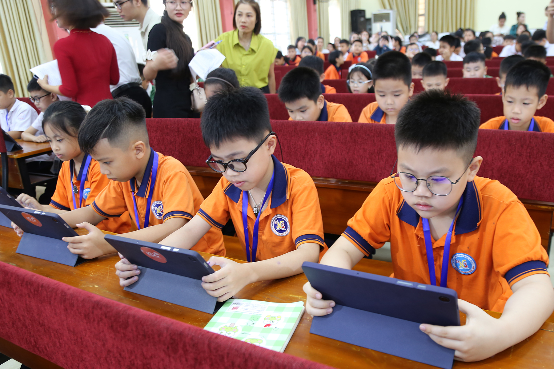 Hơn 600 học sinh tham gia Ngày hội STEM và AI tại Phù Liễn