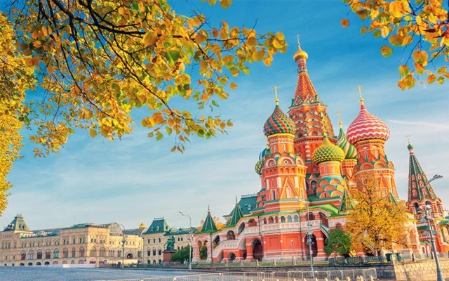 Miễn visa 30 ngày: Cơ hội vàng để du khách Việt khám phá đất nước Bạch Tuyết