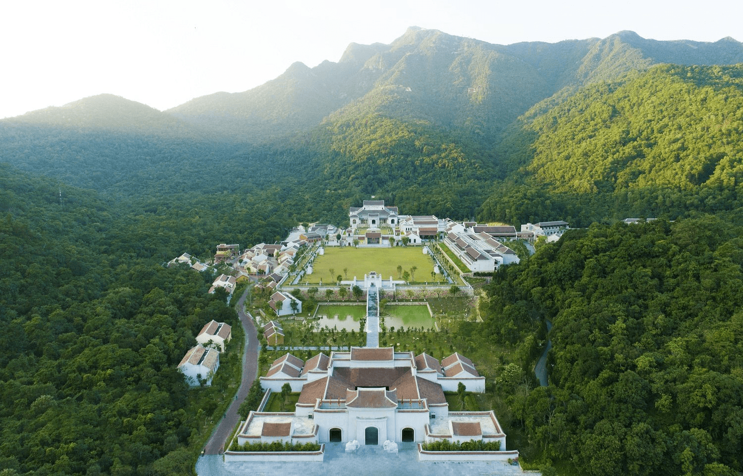 Quảng Ninh dẫn đầu tăng trưởng GRDP: Bước ngoặt từ dịch chuyển chiến lược kinh tế