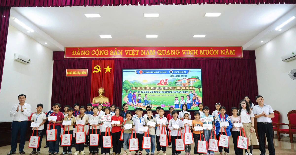 Cách cộng đồng và doanh nghiệp đỡ đầu học sinh khó khăn tiếp cận giáo dục