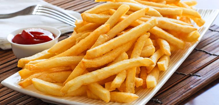 Bí quyết chiên không bắn dầu, vàng giòn lâu từ góc nhìn đầu bếp
