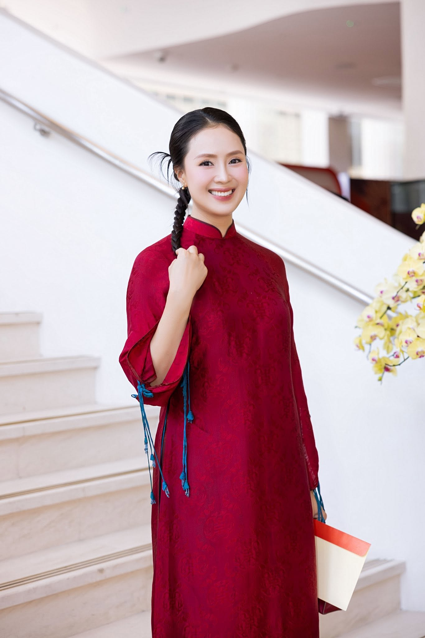 Bí quyết uống nước của mỹ nhân 40+: từ trà hoa đến sinh tố xanh
