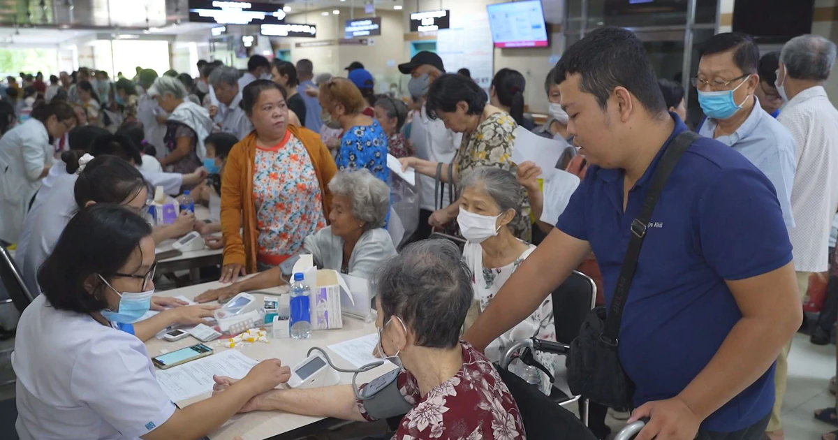 Chương trình khám sức khỏe miễn phí cho cộng đồng: từ nội dung số đến hành động