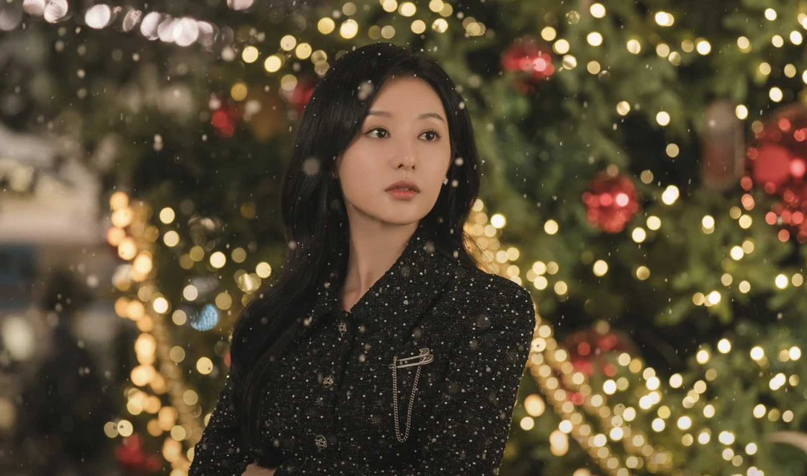 Từ nữ thừa kế đến người vợ tổn thương: Kim Ji-won và những vai diễn định hình sự nghiệp