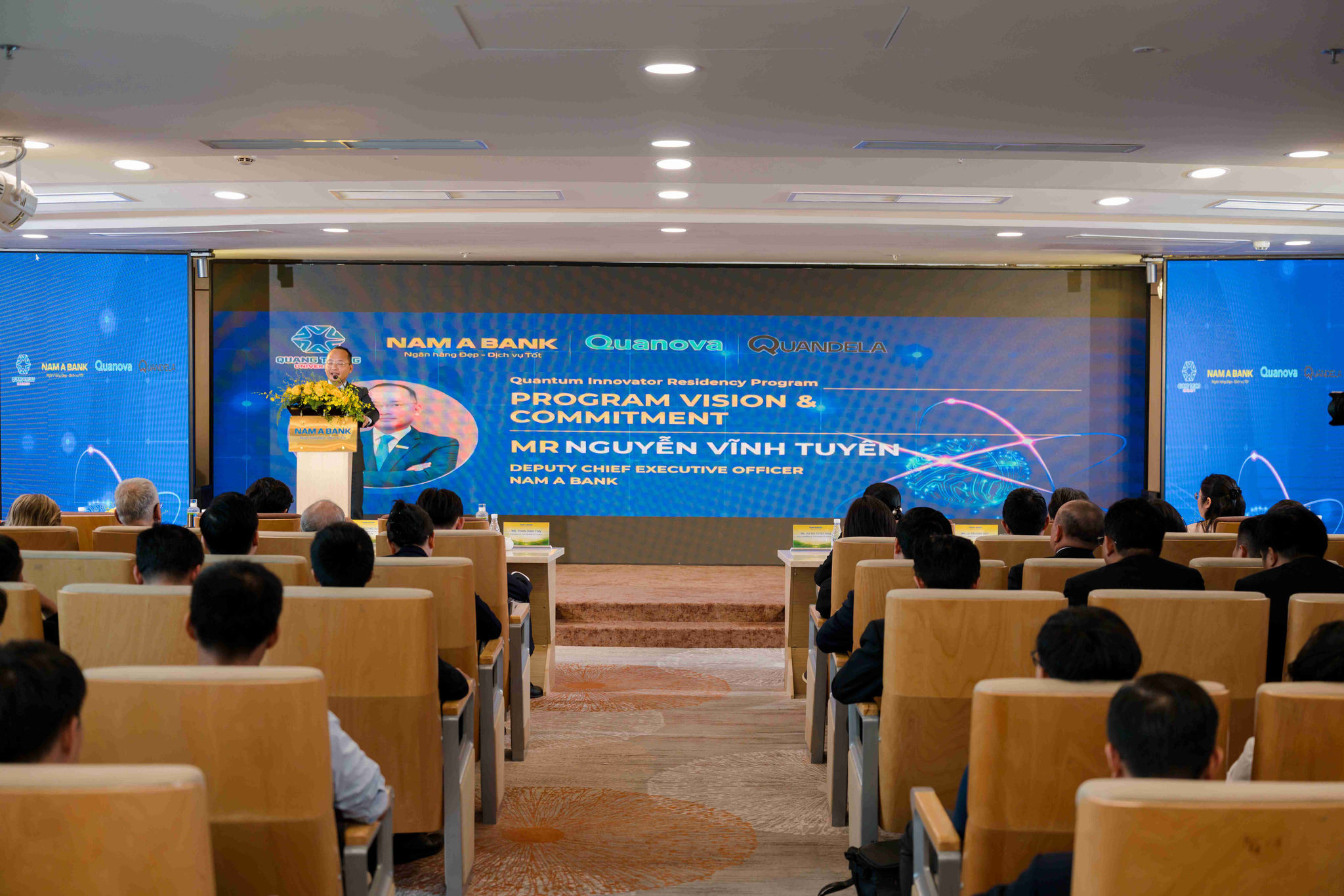 Nam A Bank và Quanova mở đường cho nhân tài lượng tử
