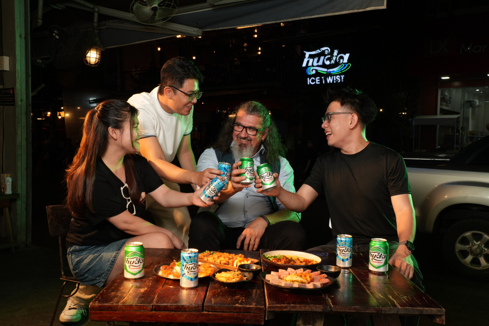 Kết hợp bia thủ công với ẩm thực địa phương: bí quyết từ chuyên gia Carlsberg