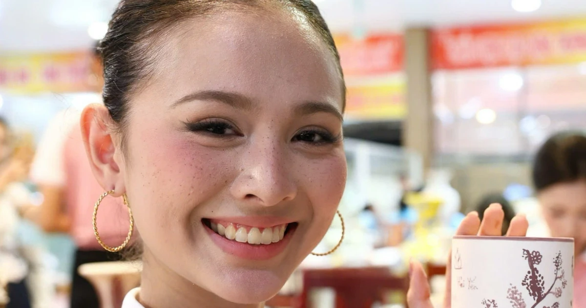 Thí sinh Hoa hậu Việt Nam khám phá di sản gốm Chu Đậu