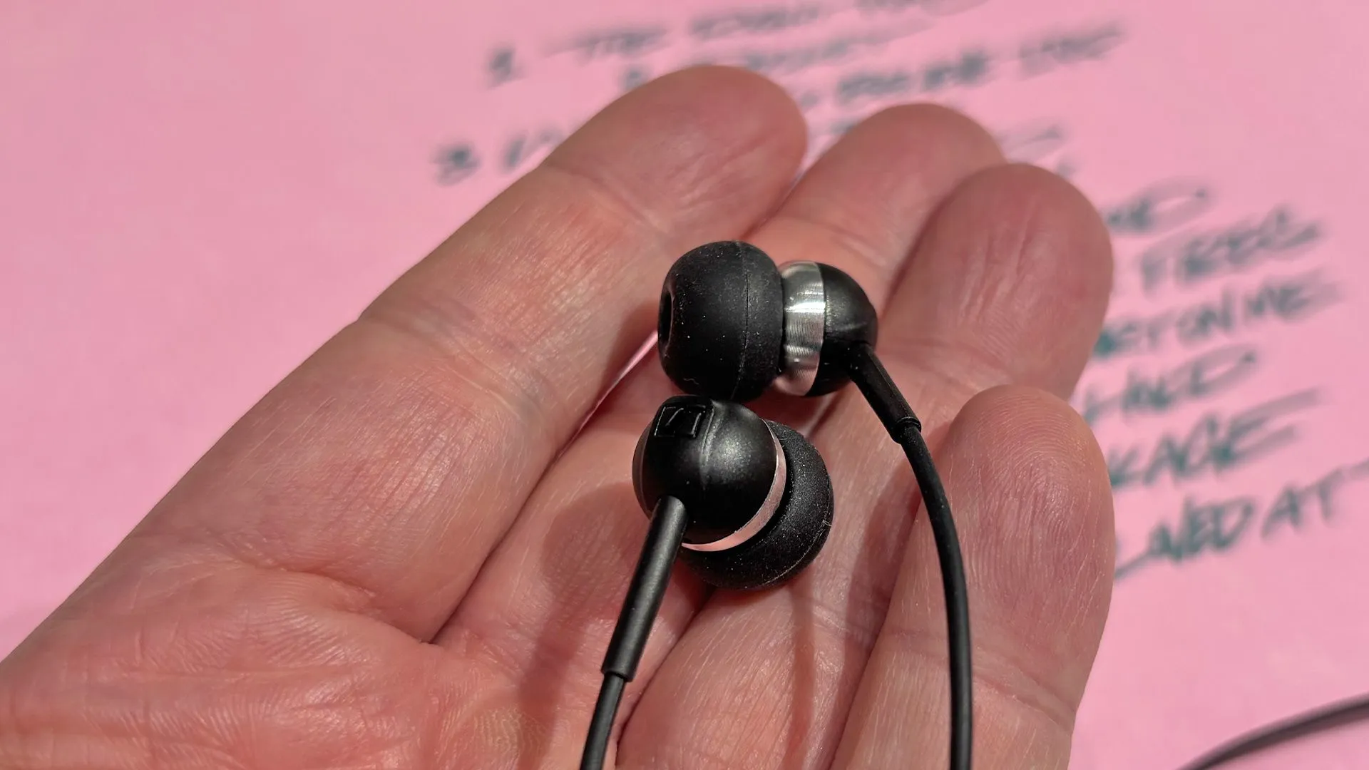 Tai Nghe Có Dây Premium Cho Audiophile: Thoải Mái Và Âm Thanh Chi Tiết