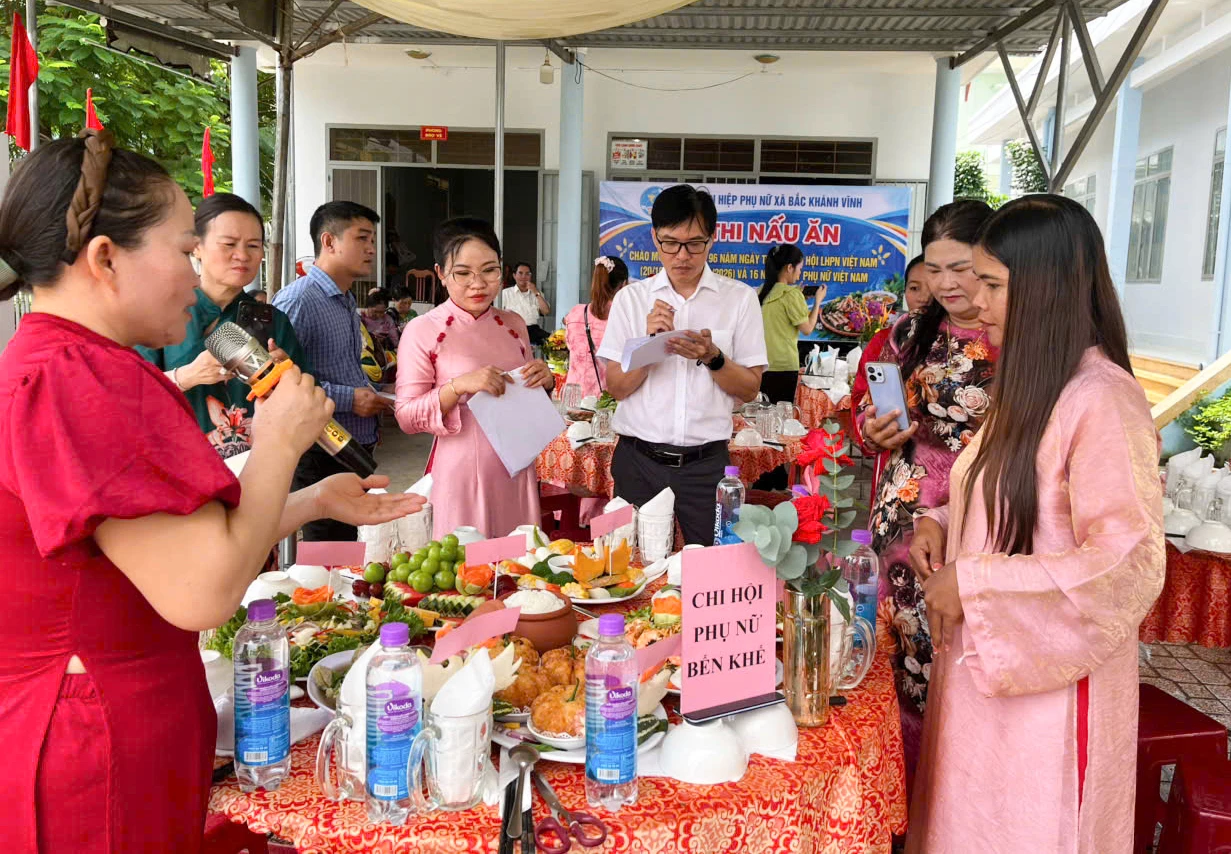 Hội thi nấu ăn cộng đồng: Sợi dây gắn kết gia đình và công nhân