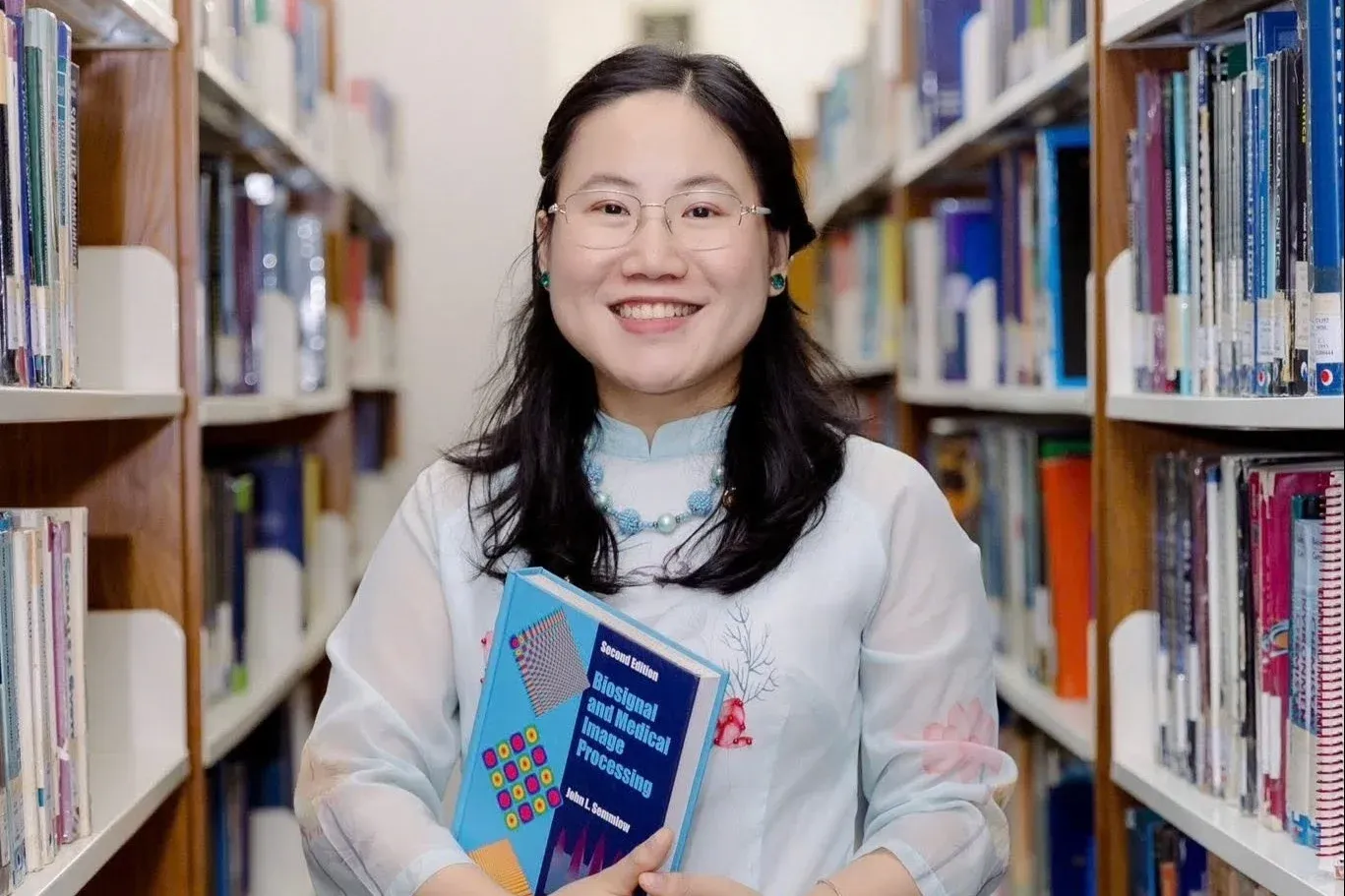 Từ phòng lab đến giải thưởng quốc tế: hình mẫu mới cho nữ khoa học gia Việt Nam