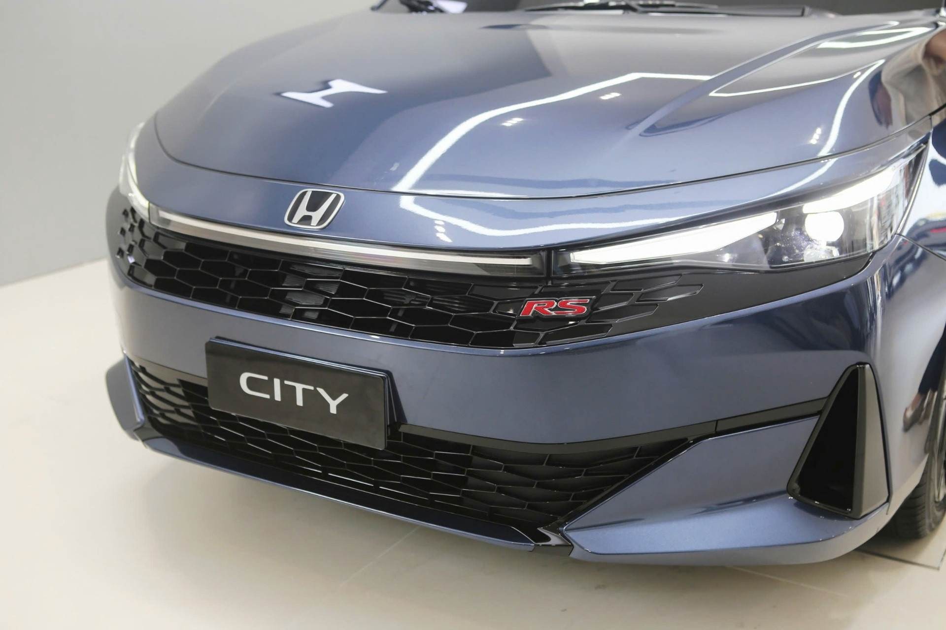 Honda City bản nâng cấp: thêm công nghệ, giữ nguyên giá
