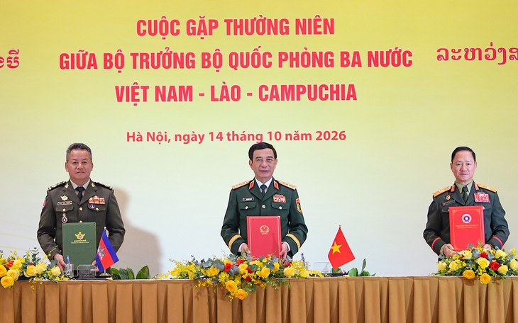 Việt Nam–Lào tăng tốc các dự án giao thông và năng lượng chiến lược